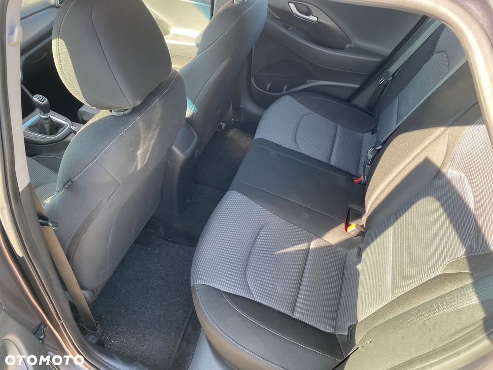 Hyundai i30 1.4 Classic - 14