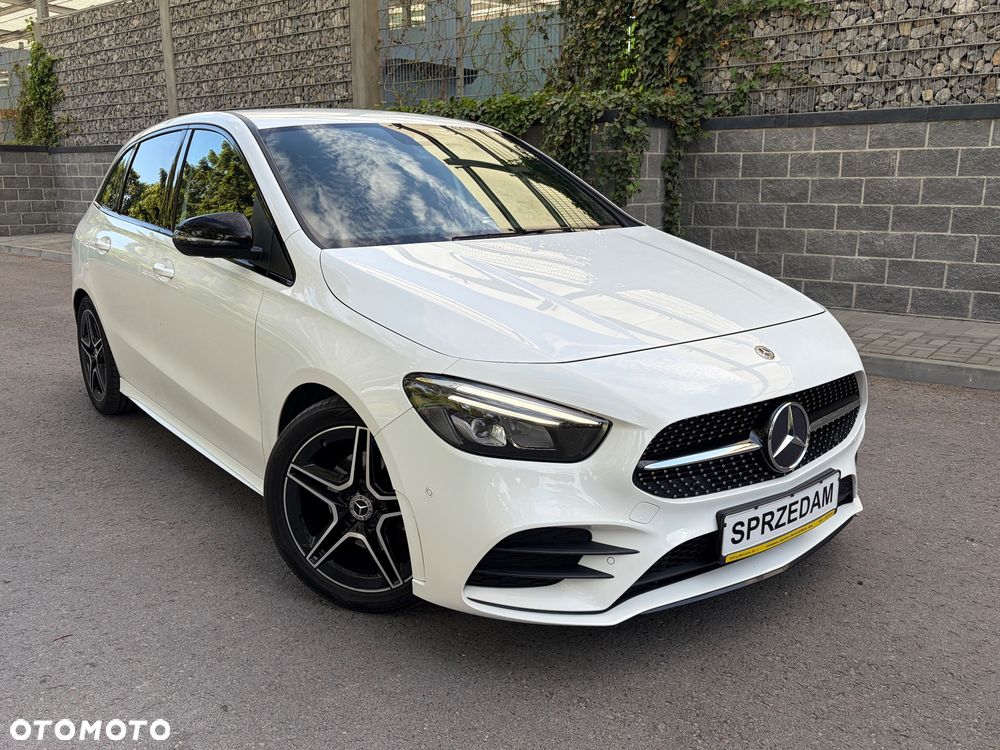 Mercedes-Benz Klasa B 200 7G-DCT AMG Line - 24