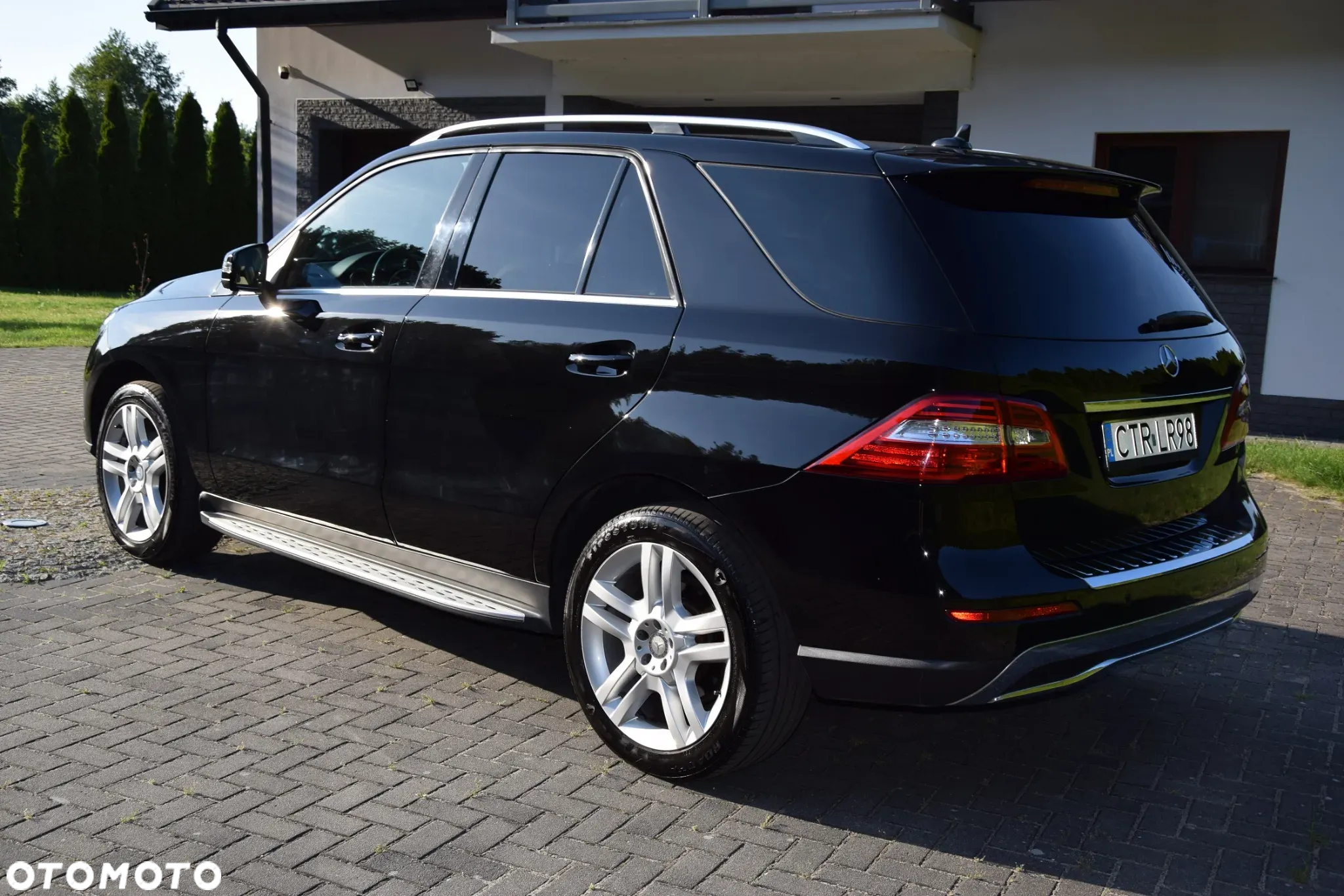 Mercedes-Benz ML 350 BlueTec 4-Matic - 5