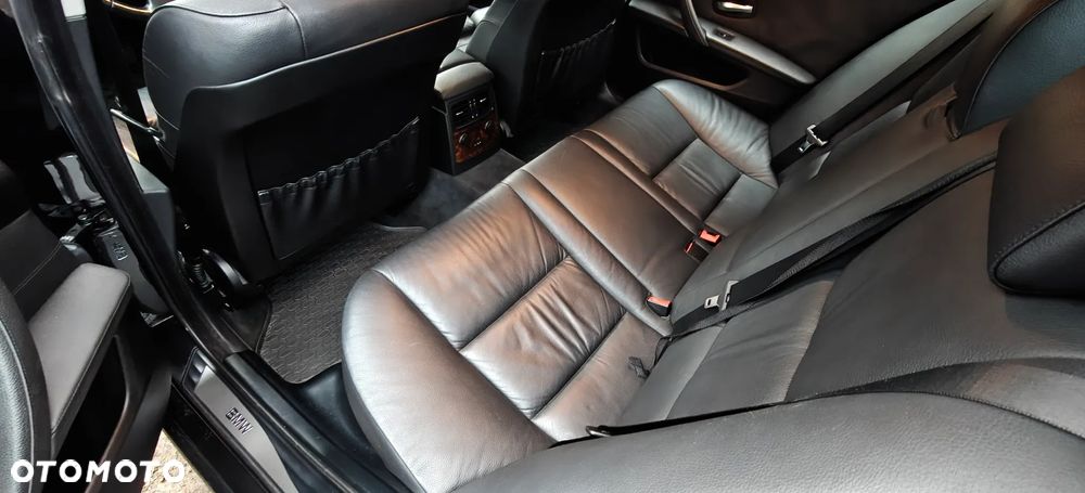 BMW Seria 5 530i - 15