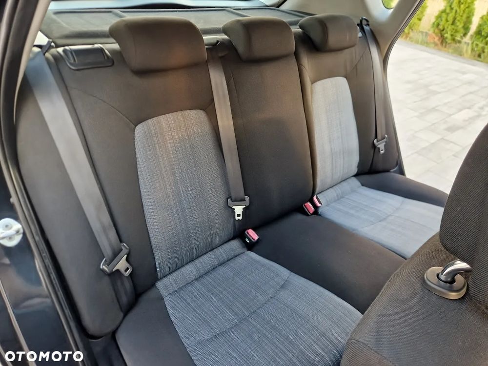 Kia Ceed 1.6 Comfort - 26