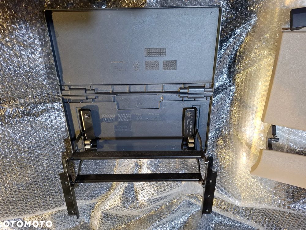 Stolik do mp4 kompletny - 5