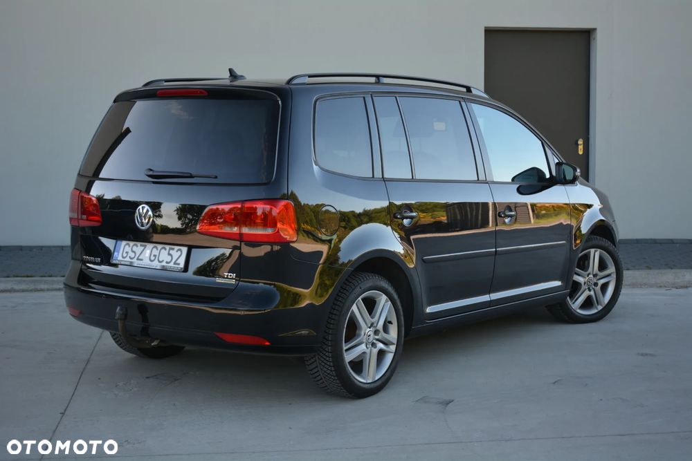 Volkswagen Touran 1.6 TDI BMT Comfortline - 15