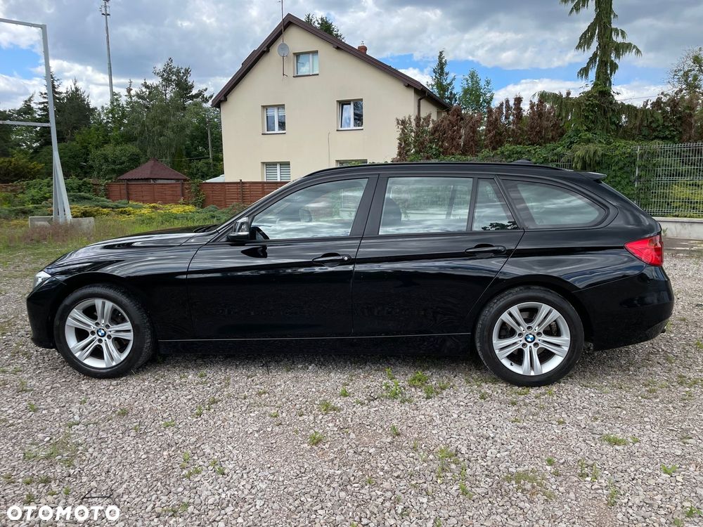 BMW Seria 3 318d Blue Performance Modern Line - 4