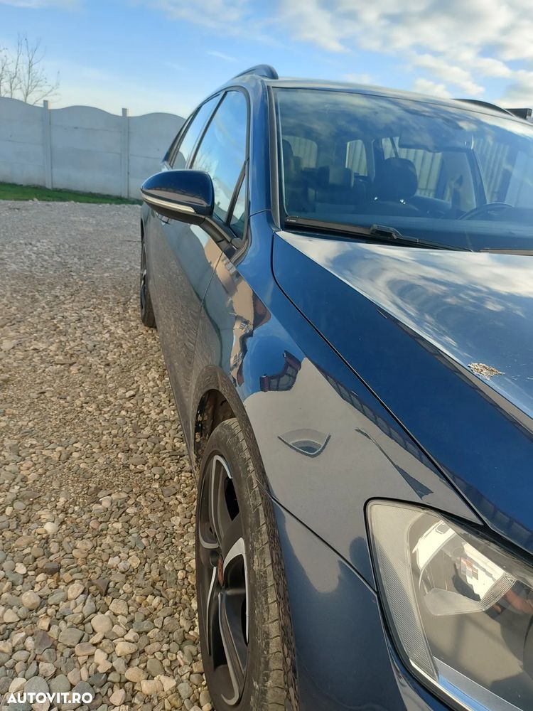 Volkswagen Golf 1.6 TDI BlueMotion Technology DSG Trendline - 36