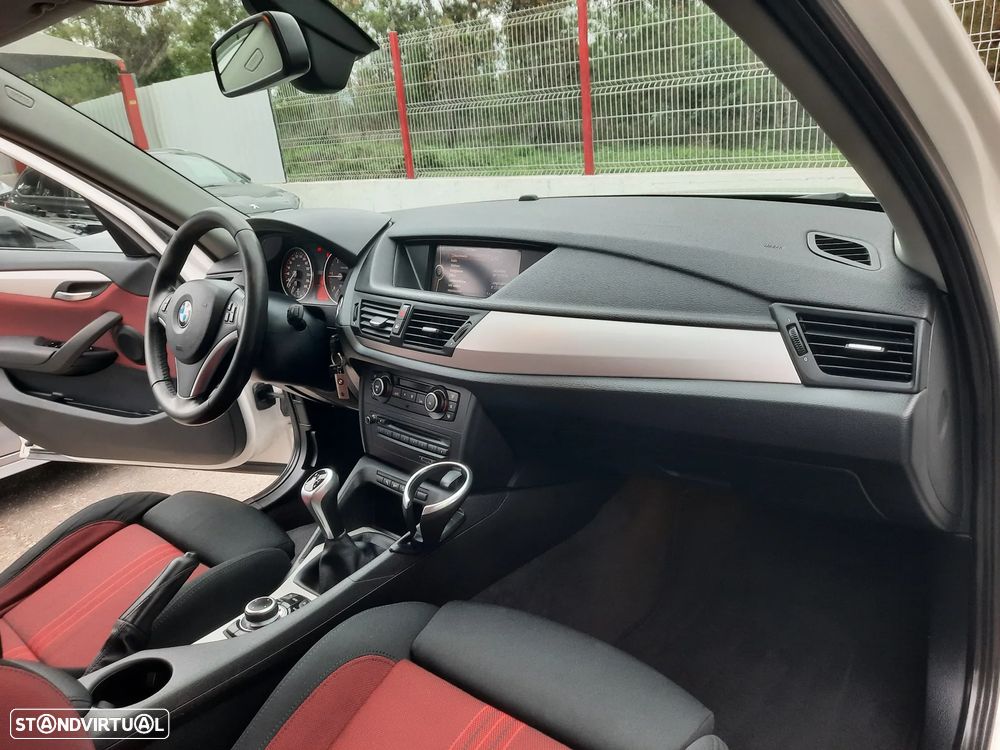 BMW X1 18 d xDrive Line Sport - 20
