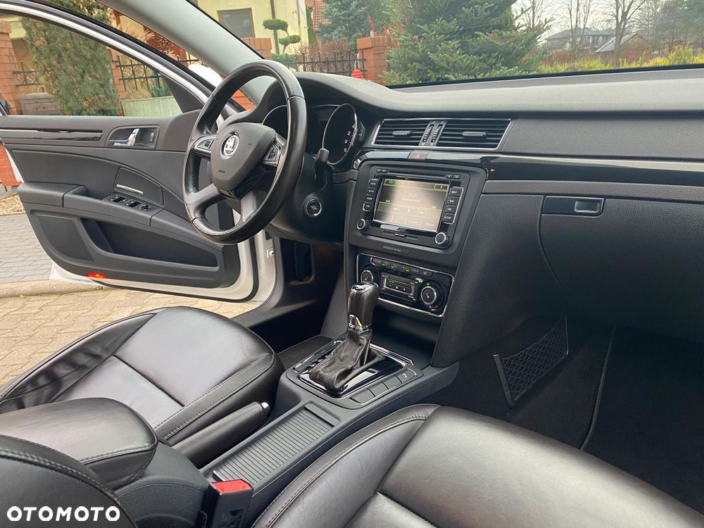 Skoda Superb 3.6 FSI 4x4 L&K DSG - 8