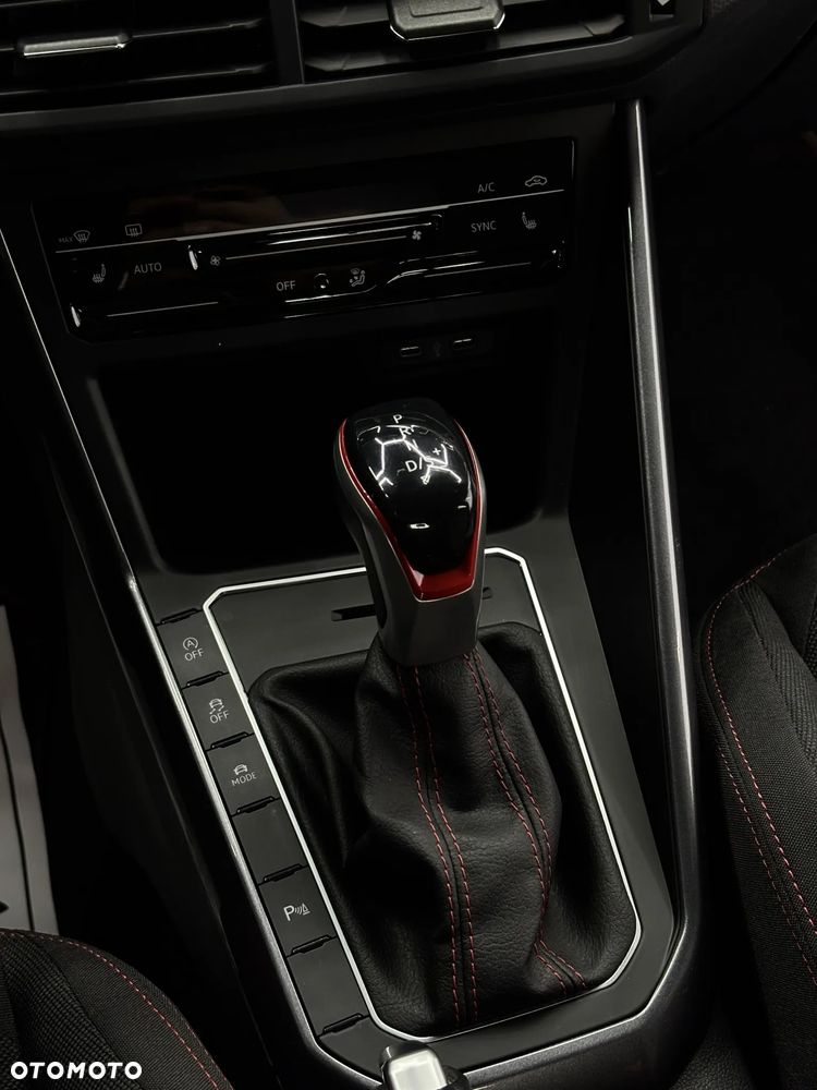 Volkswagen Polo 2.0 TSI GTI DSG - 17