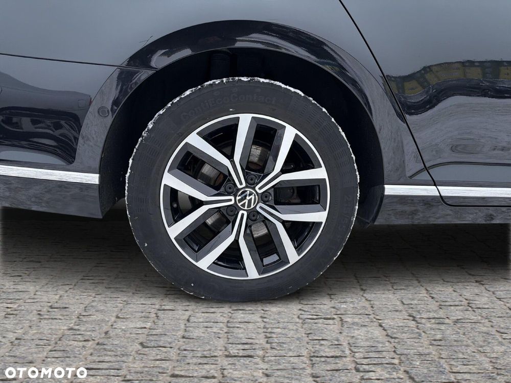 Volkswagen Passat - 20