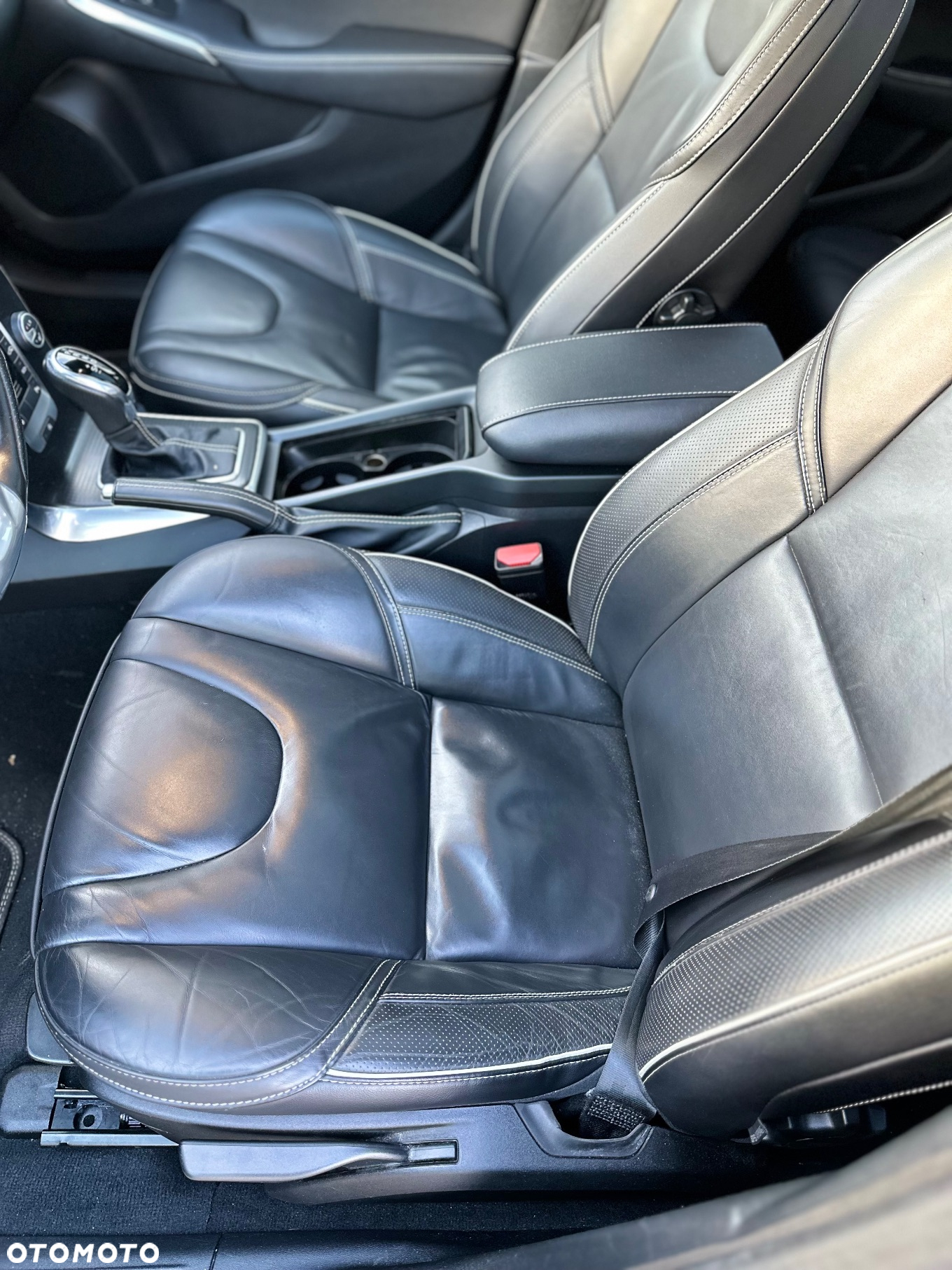 Volvo V40 T3 Drive-E R-Design Momentum - 9
