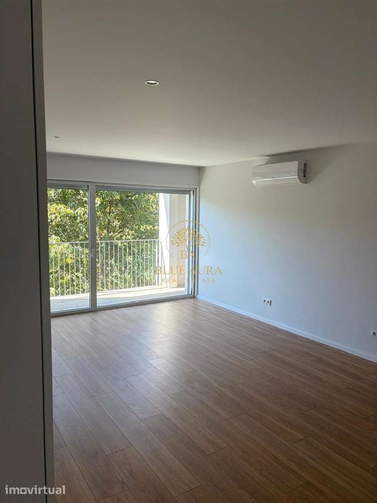Apartamento T2 novo a 300m da estação de Metro Nasoni - Grande imagem: 5/17