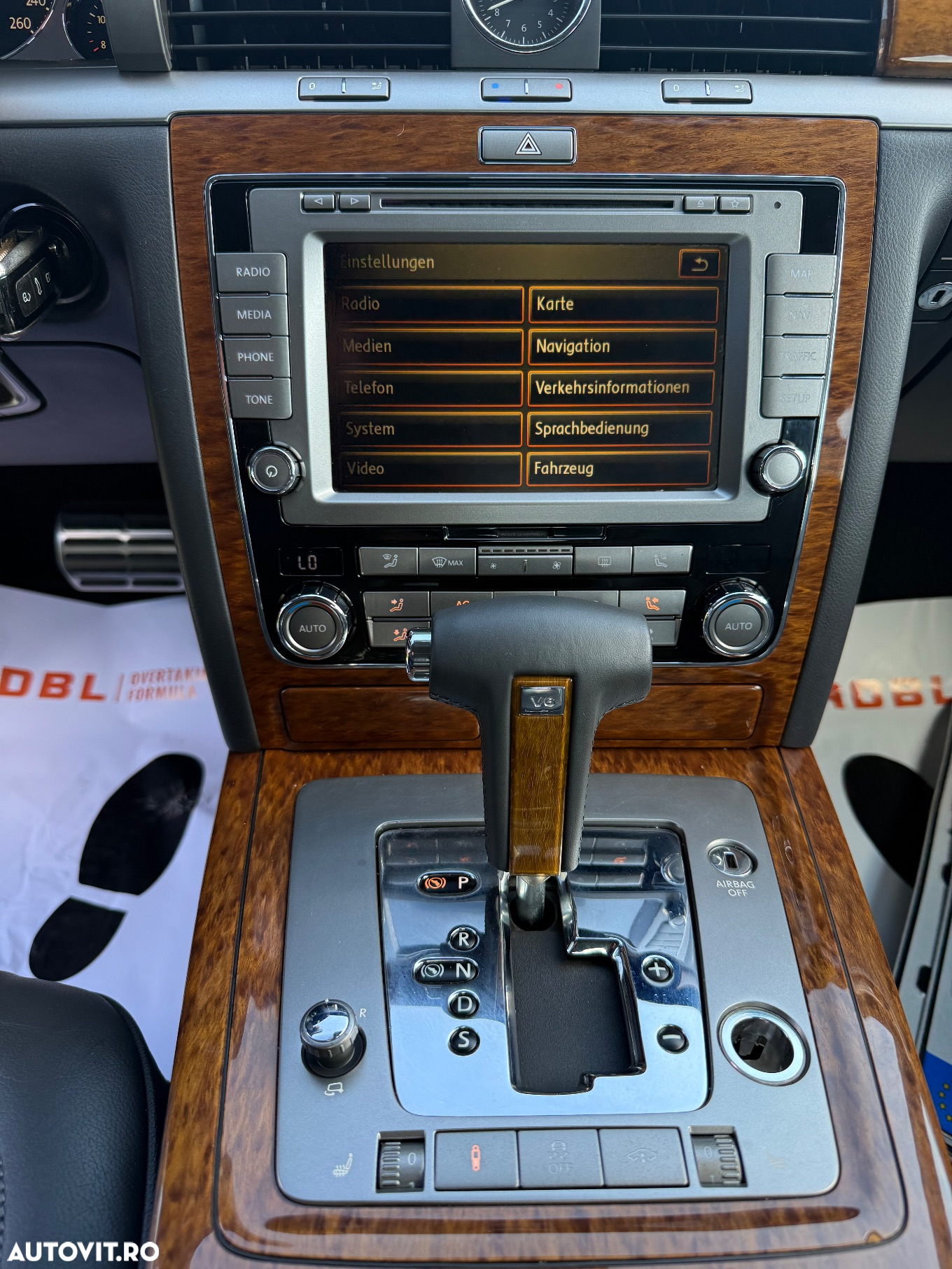 Volkswagen Phaeton 3.0 V6 TDI DPF 4MOTION Tiptronic - 12