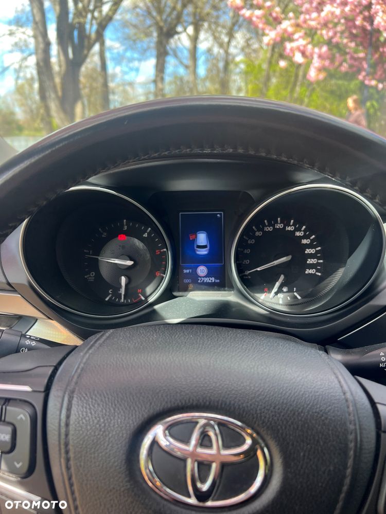 Toyota Avensis 2.0 D-4D Prestige - 4