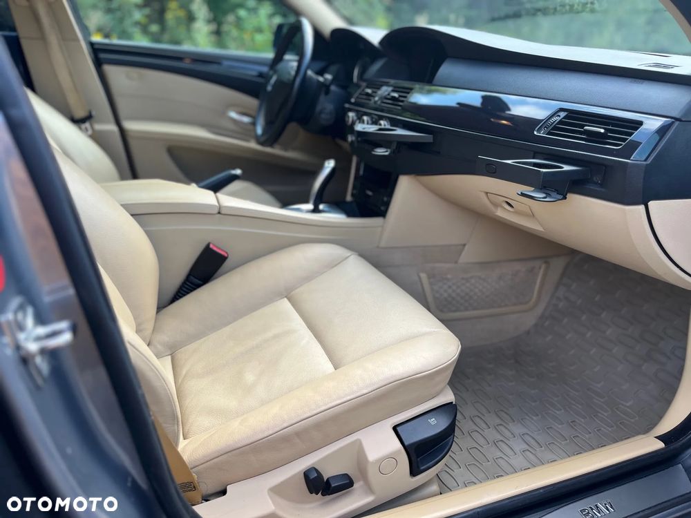 BMW Seria 5 - 12