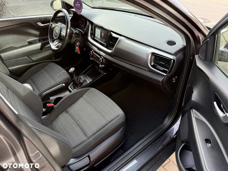 Kia Stonic 1.6 CRDi SCR L - 12
