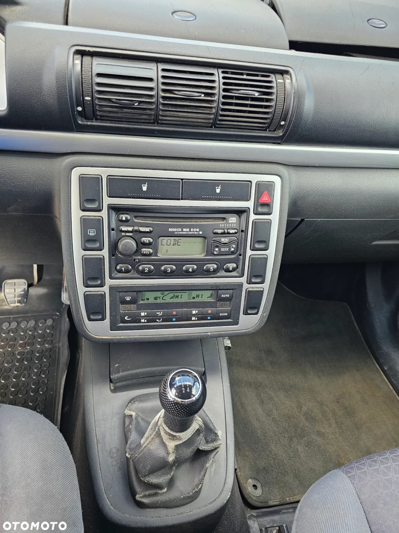 Ford Galaxy - 13