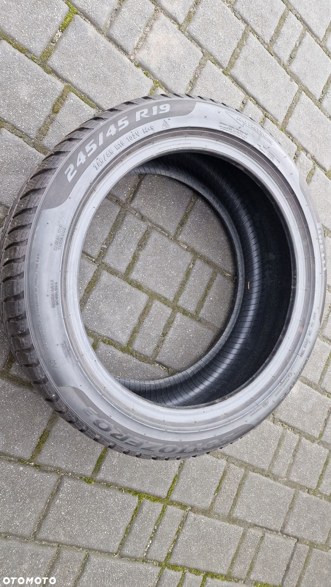Opona Zimowa Pirelli Sottozero 3 245/45R19 102V 3920 1 szt - 5