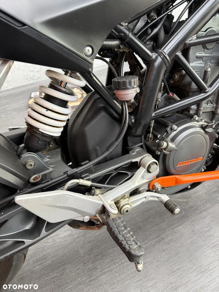 KTM Duke 125 - 8