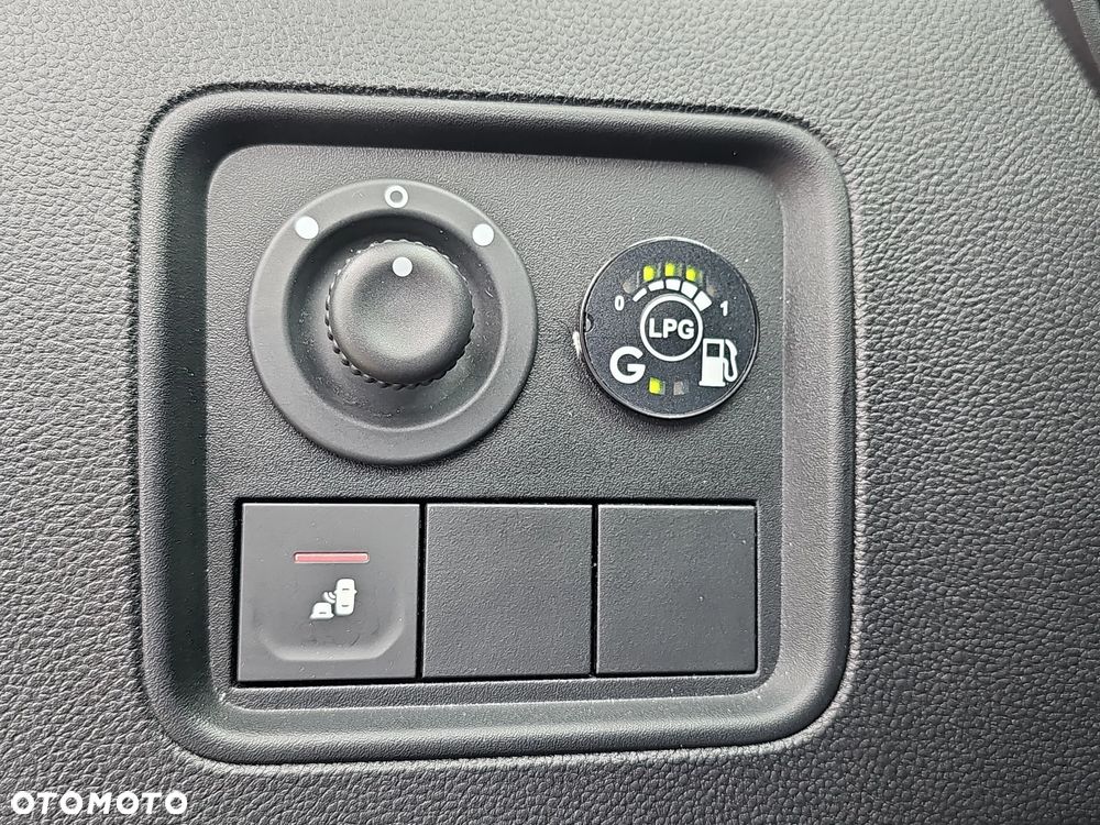 Dacia Duster 1.0 TCe Prestige - 17
