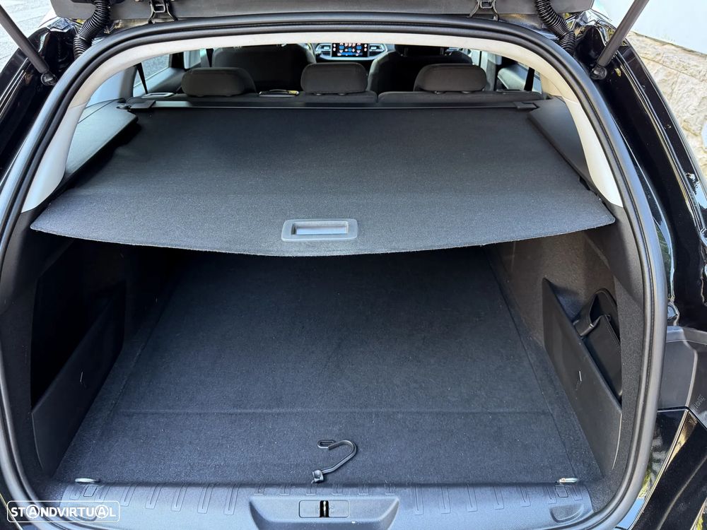 Peugeot 308 SW 1.5 BlueHDi Allure Pack EAT8 - 31