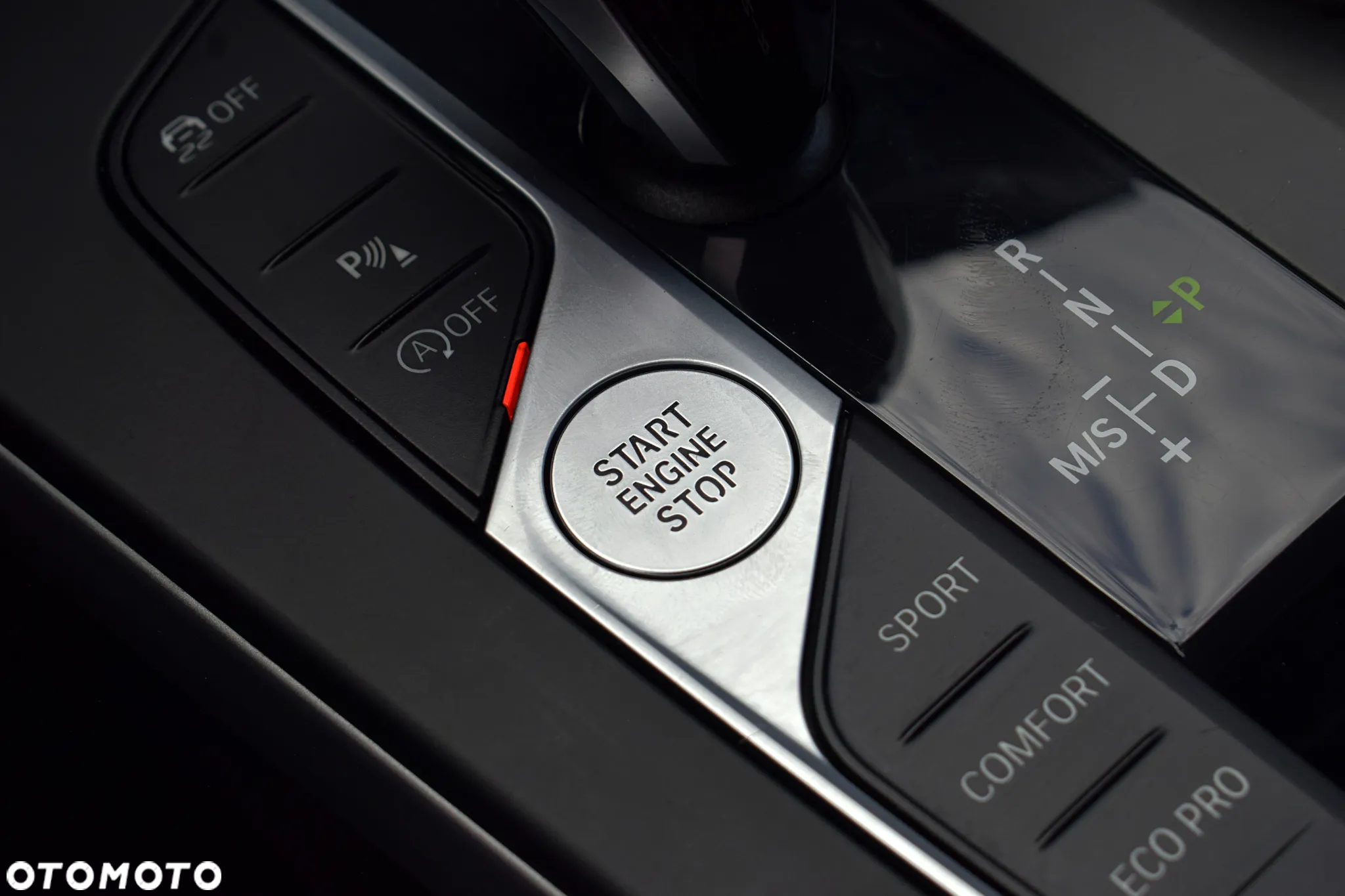 BMW Seria 2 218i Advantage - 23