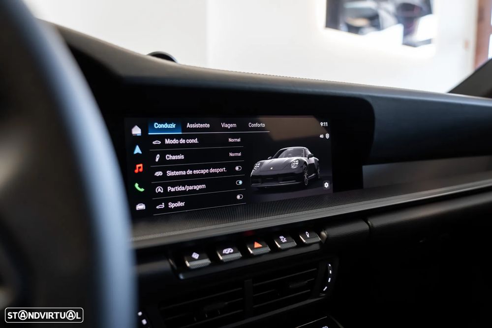 Porsche 911 (992) Carrera S - 16