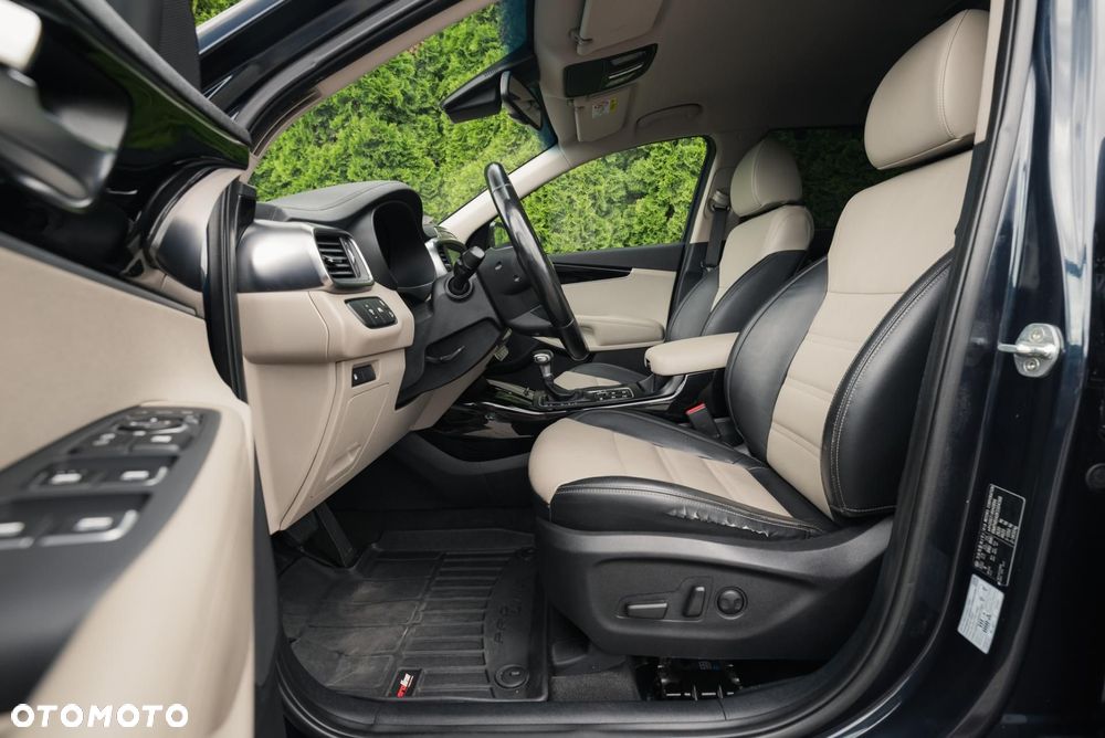 Kia Sorento - 14