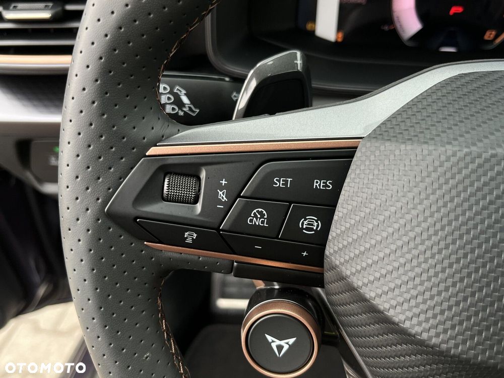 Cupra Leon 1.5 eTSI DSG - 29
