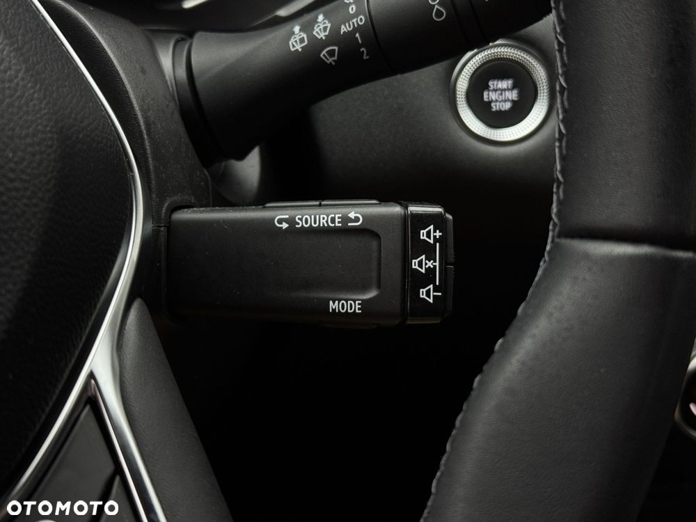 Renault Captur - 25