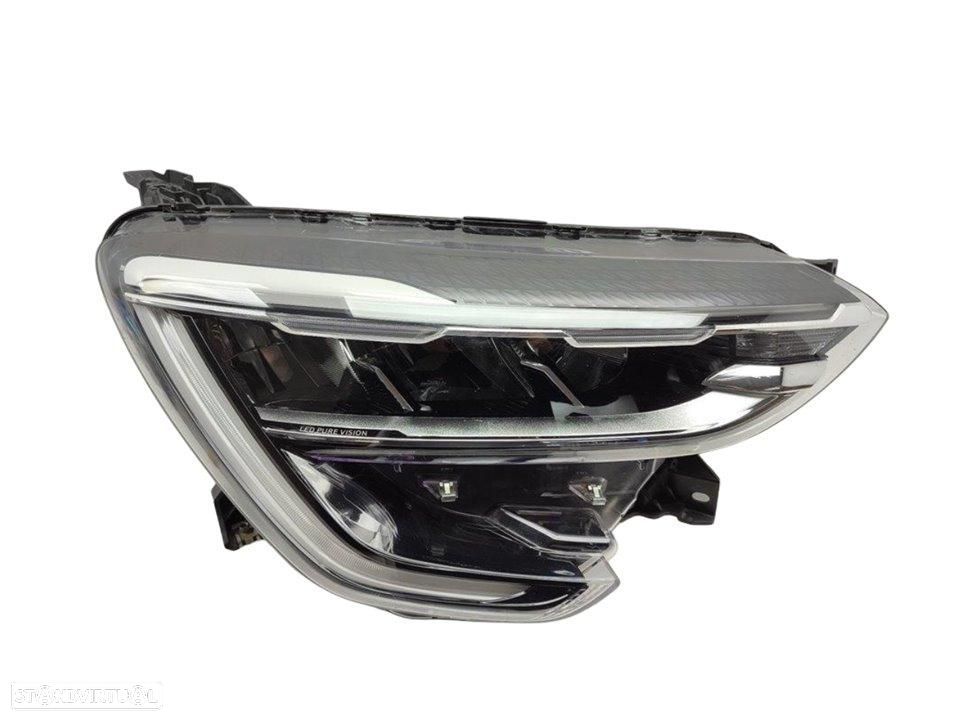 FAROL DIREITO RENAULT ARKANA EU VERSION - 1