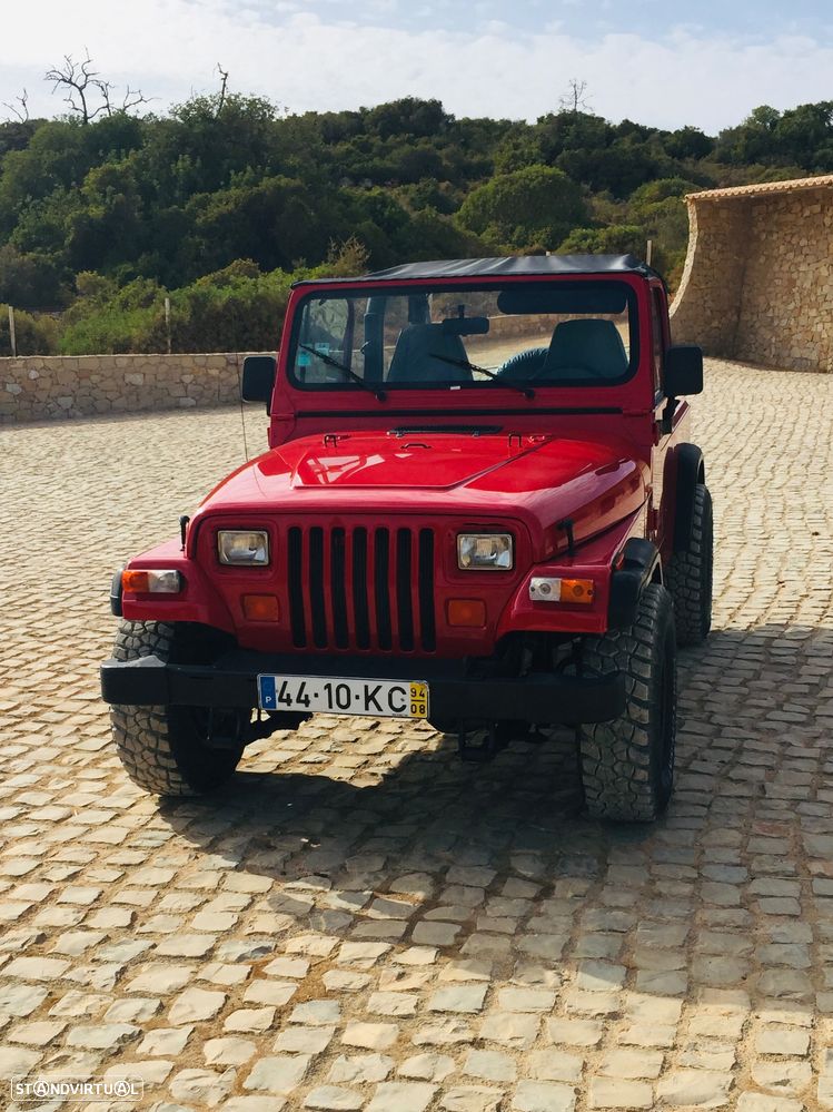Jeep Wrangler - 8