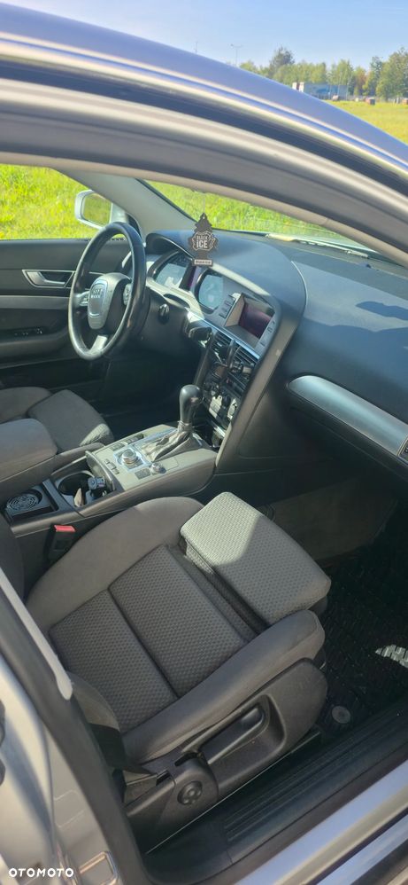 Audi A6 Limousine 2.4 Multitronic - 9