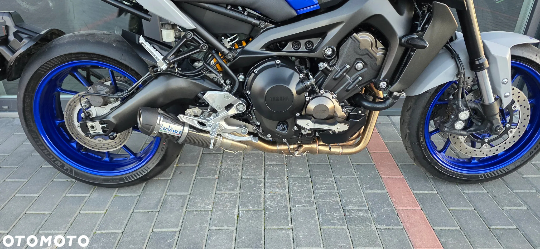 Yamaha MT - 17
