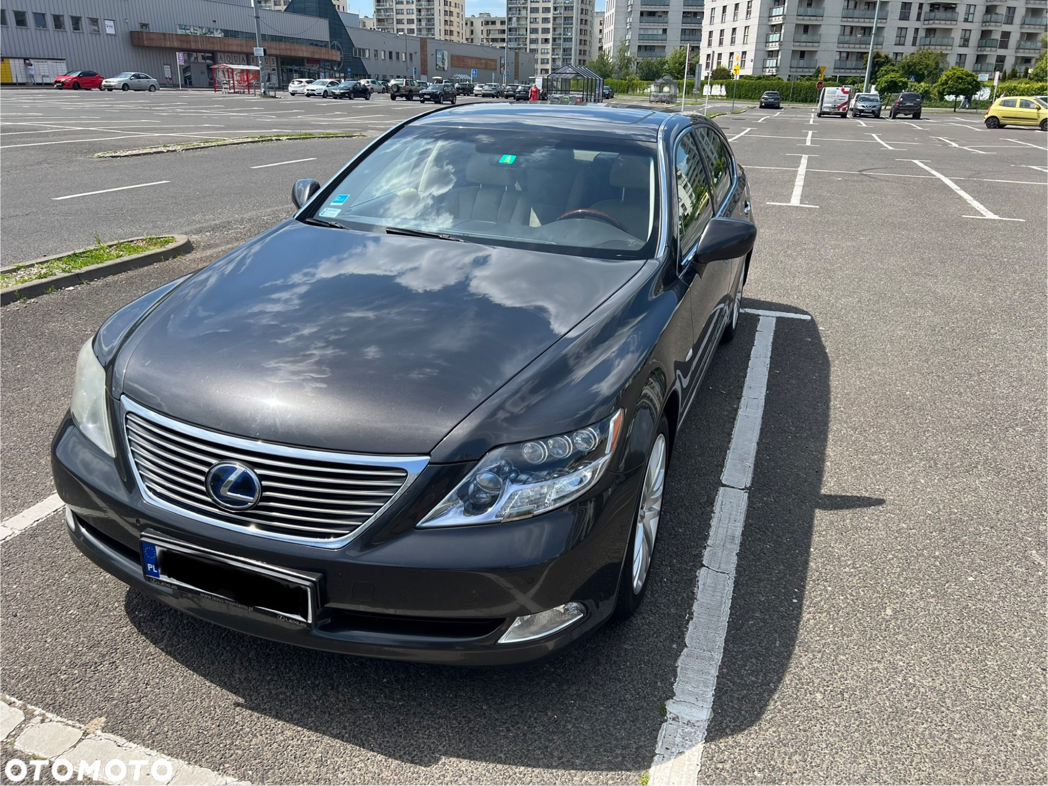 Lexus LS 600h L Superior - 2