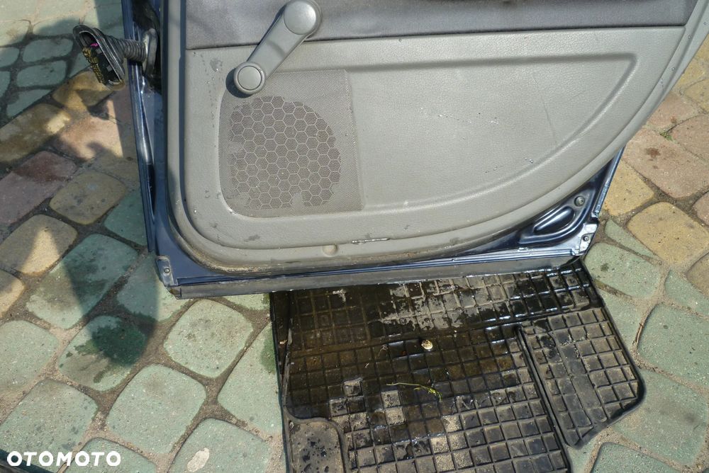 drzwi prawe Audi A4 B6 LZ5L - 5