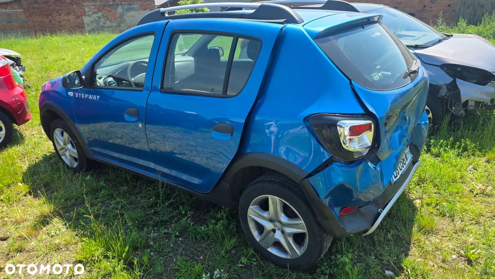 Dacia Sandero Stepway TCe 90 Prestige - 4