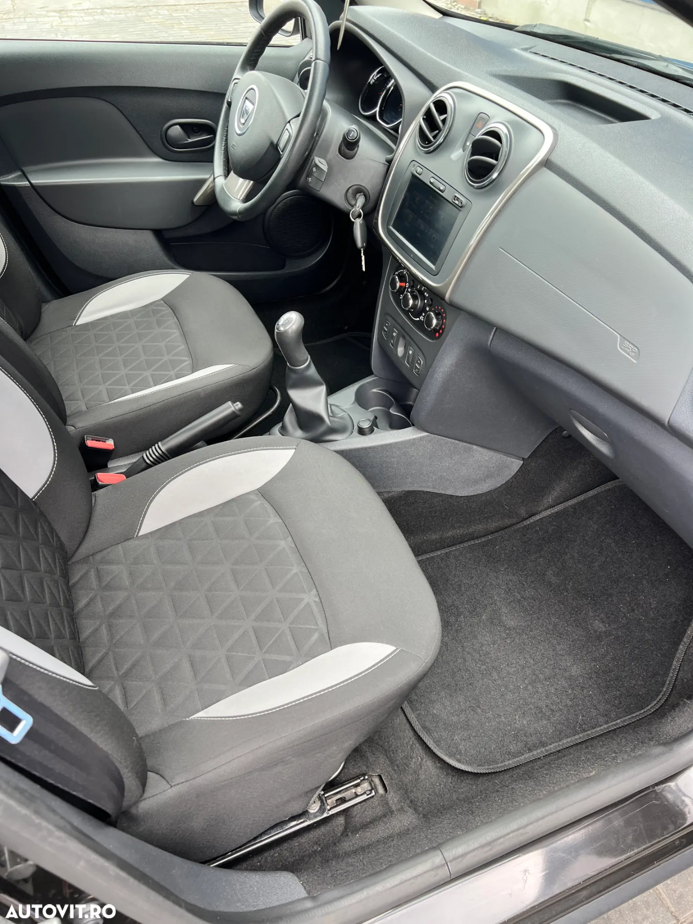 Dacia Sandero 0.9 TCe Prestige - 25