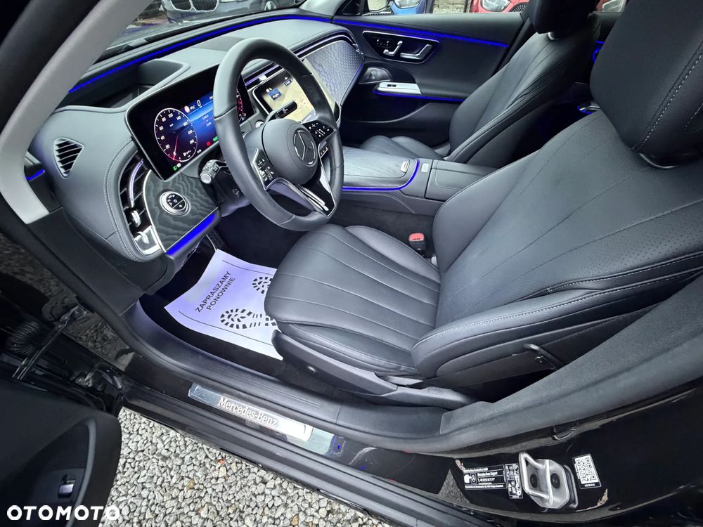 Mercedes-Benz Klasa E 300 de 4-Matic Avantgarde - 26