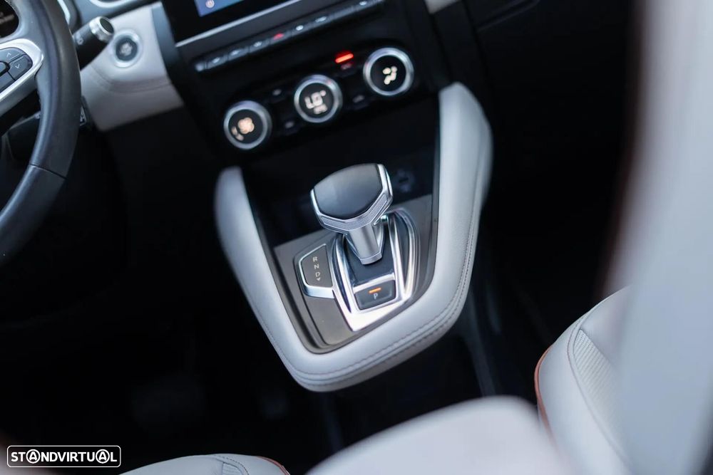Renault Captur 1.3 TCe Initiale Paris EDC - 45