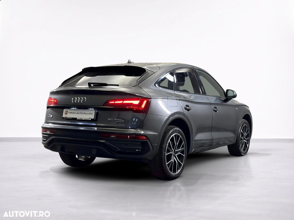 Audi Q5 Sportback - 6