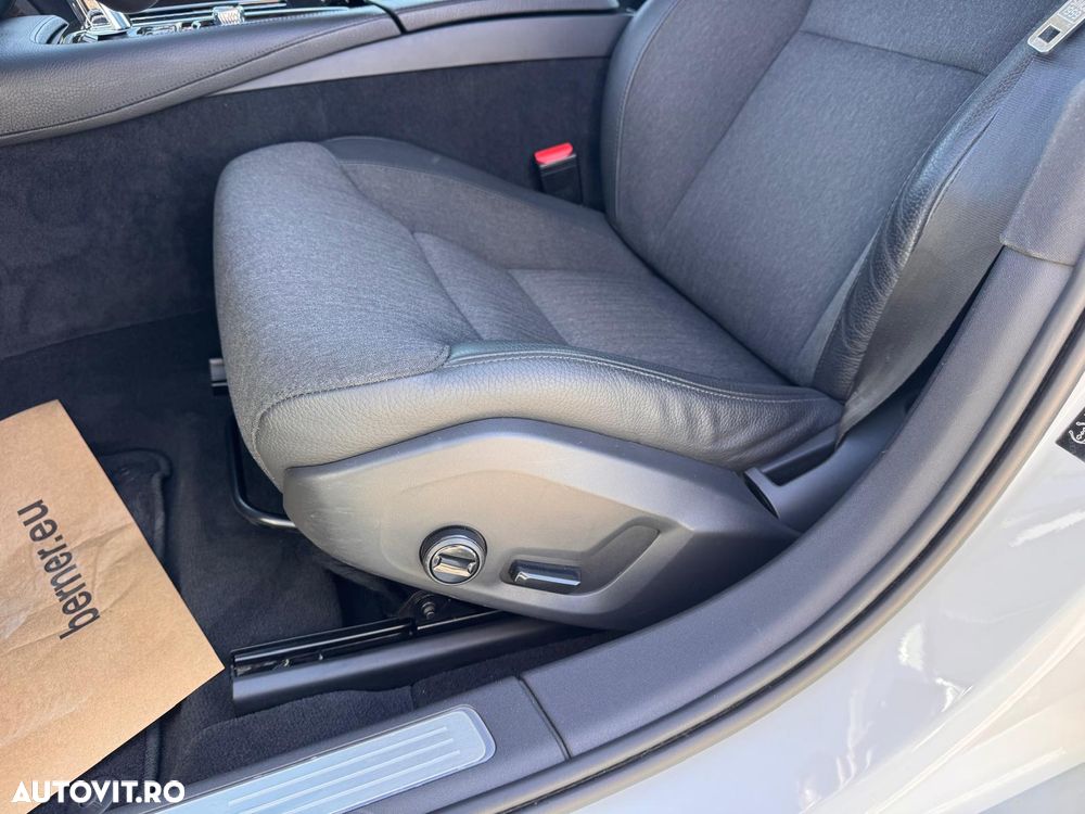 Volvo S90 T8 Twin Engine AWD Geartronic Momentum - 23
