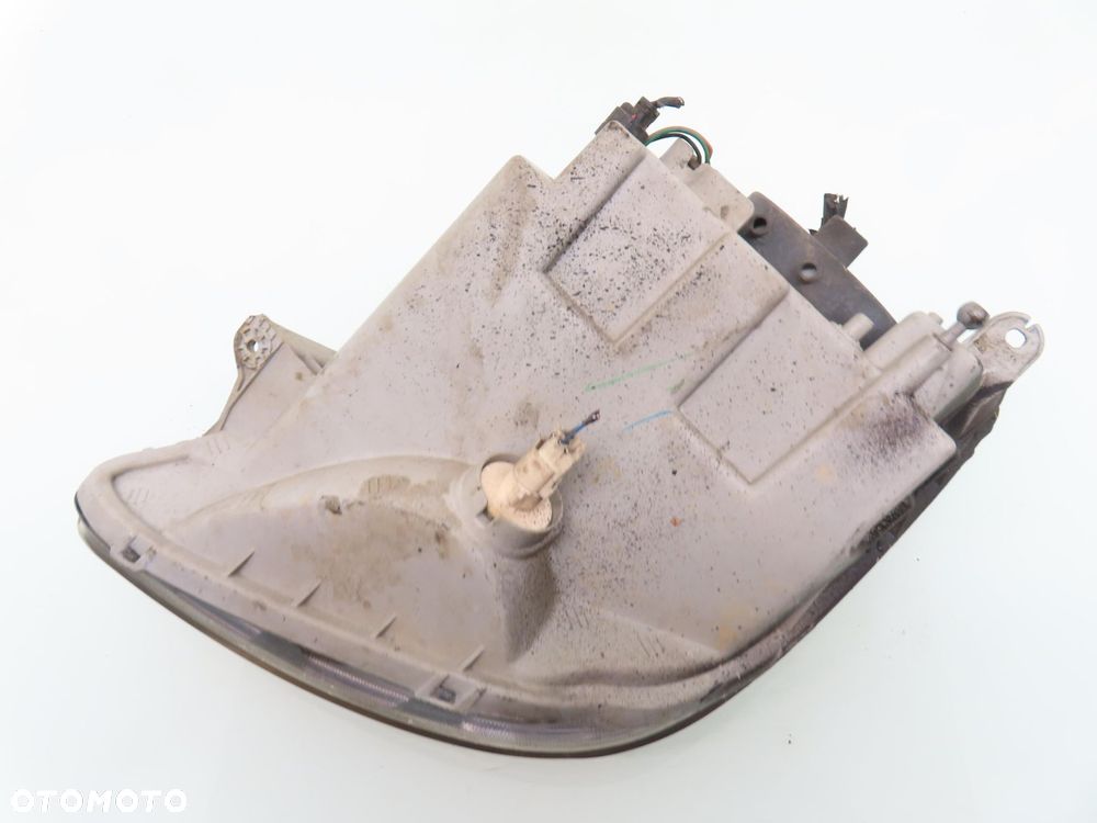 LAMPA PRAWA PRZEDNIA CHEVROLET SPARK - 2