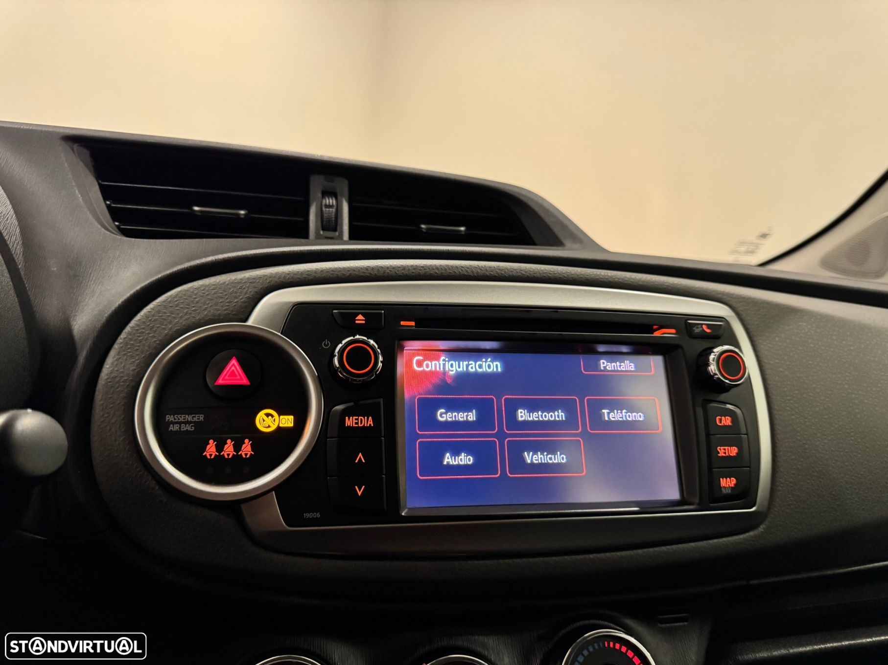Toyota Yaris 1.4 D-4D ACtive+AC - 36