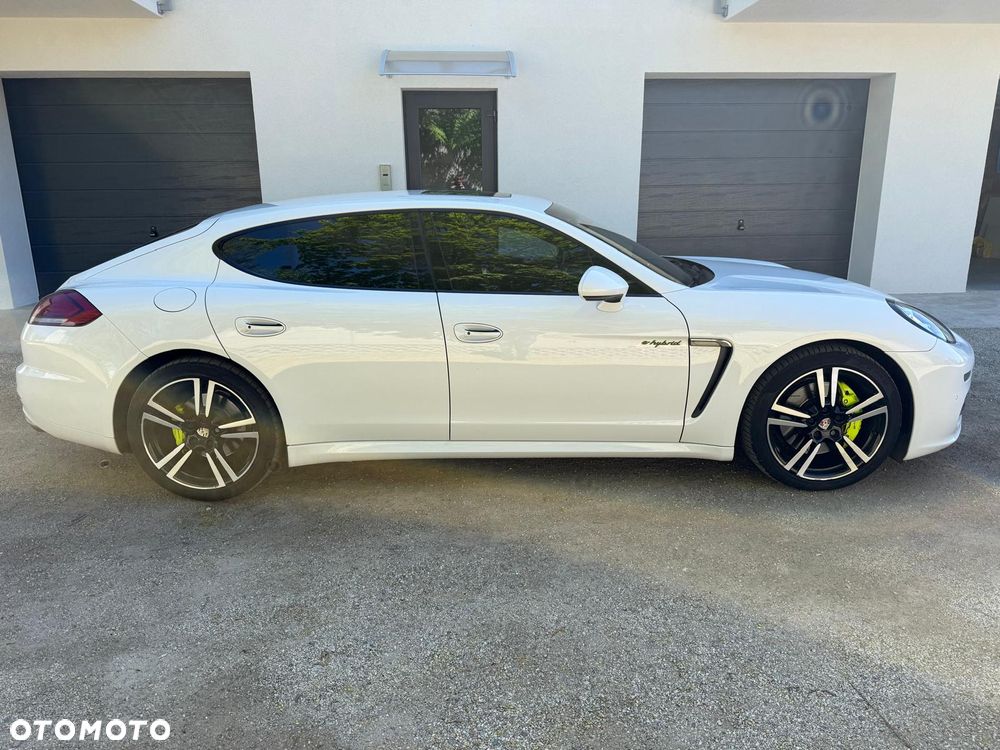 Porsche Panamera 4 Executive - 5