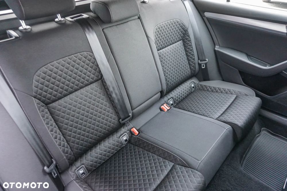 Skoda Superb 1.4 TSI Plug-In Hybrid Ambition DSG - 34