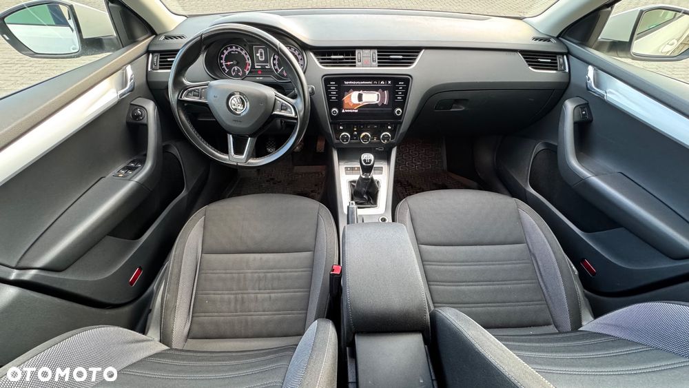 Skoda Octavia 1.6 TDI Ambition - 14