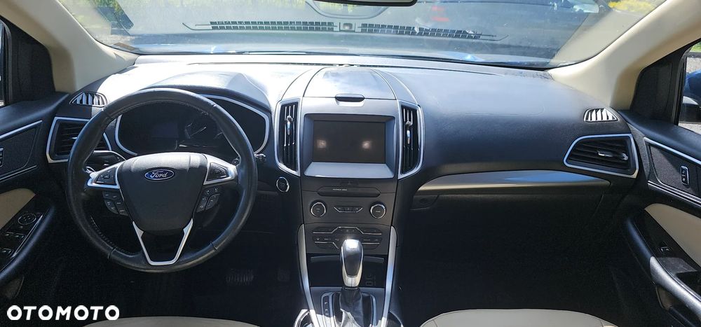 Ford Edge - 5