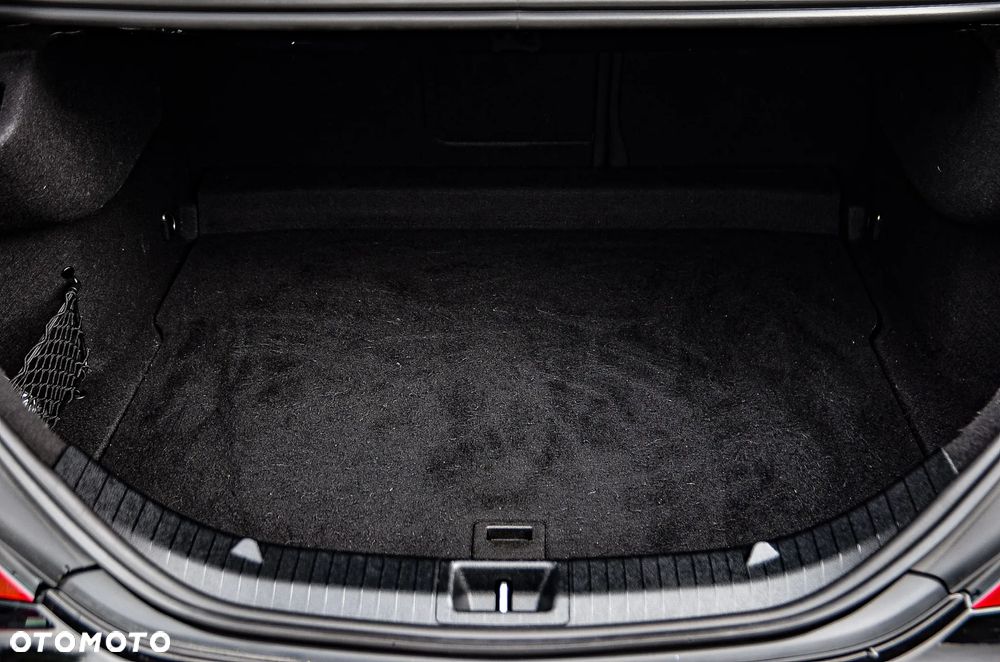 Mercedes-Benz CLA 200 7G-DCT Peak Edition - 30