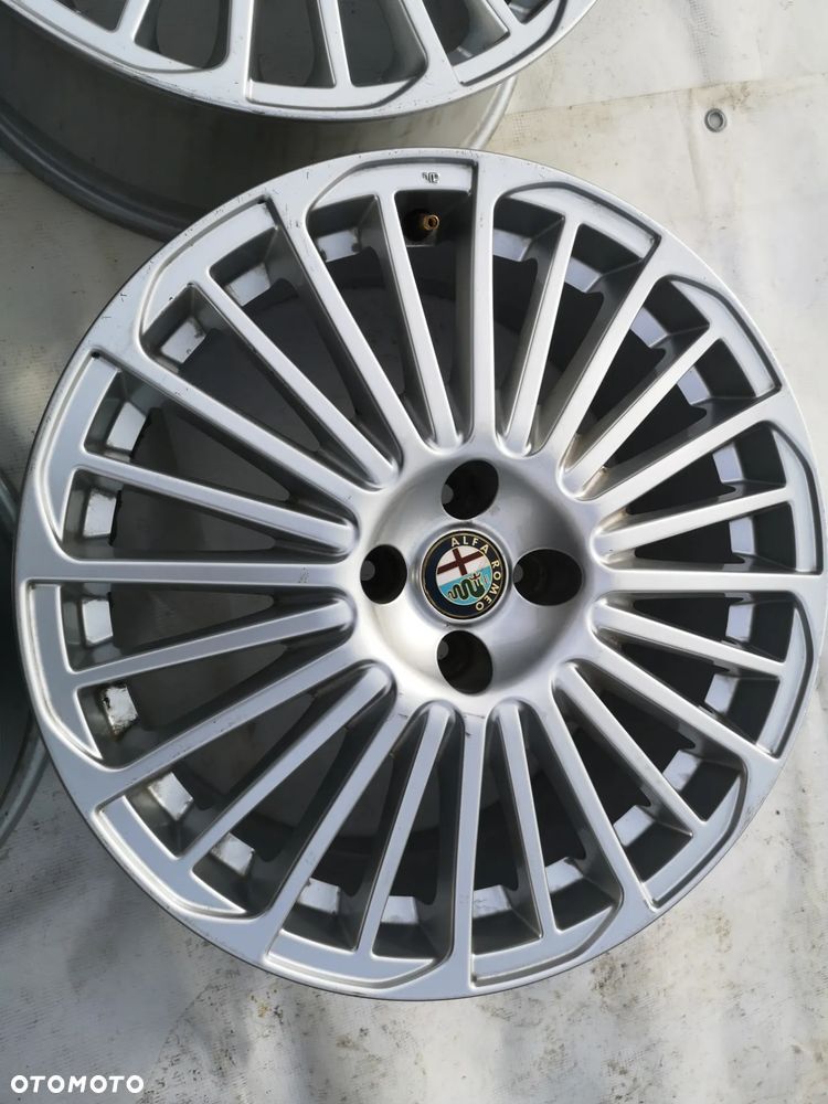 Felgi Aluminiowe Alufelgi Alfa Romeo Mito, Fiat 500, Linea, Stilo, Florino, Bravo, Lancia Delta, Peugeot Bipper Tepee  4x98x58,1 7Jx17 ET-39 NR 156078693 - 2