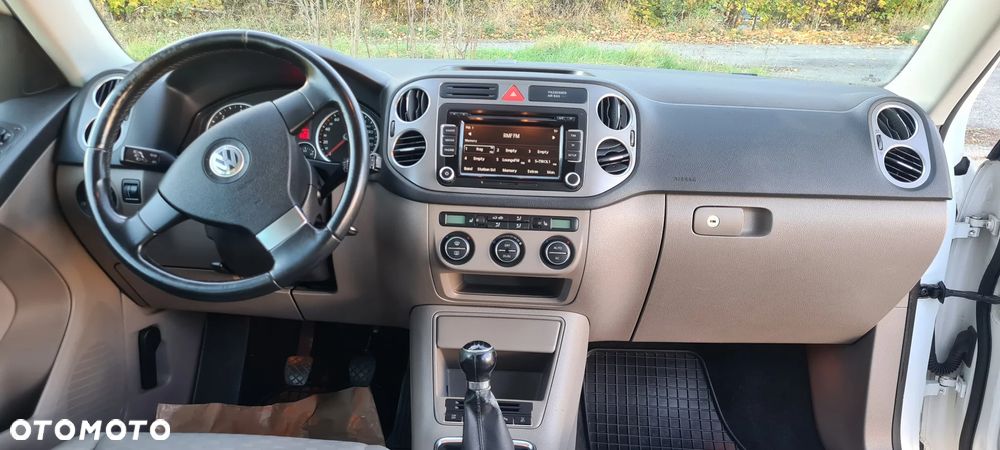 Volkswagen Tiguan 2.0 TDI 4Mot Track&Field - 6